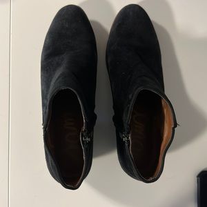 Women’s Size 9 Sam Edelman Black Sued Heeled Boots